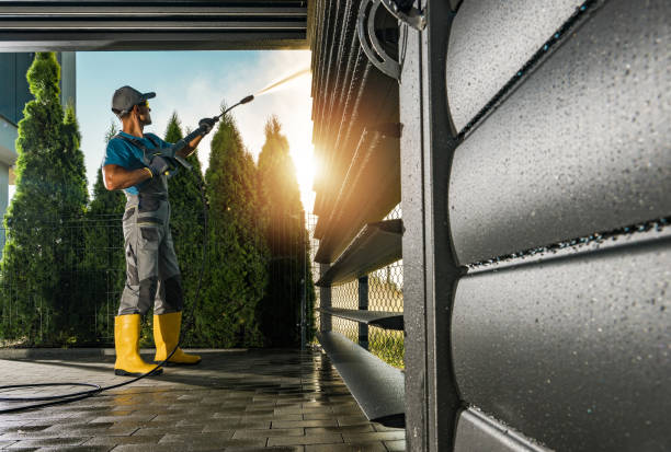 Fence Pressure Washing in Port Richey, FL